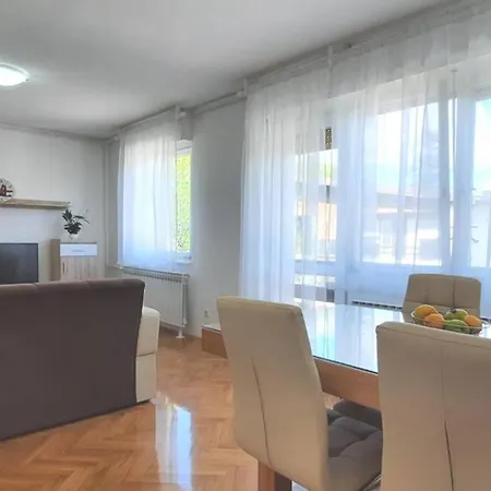 Apartman Black River Plitvická jezera Exteriér fotografie