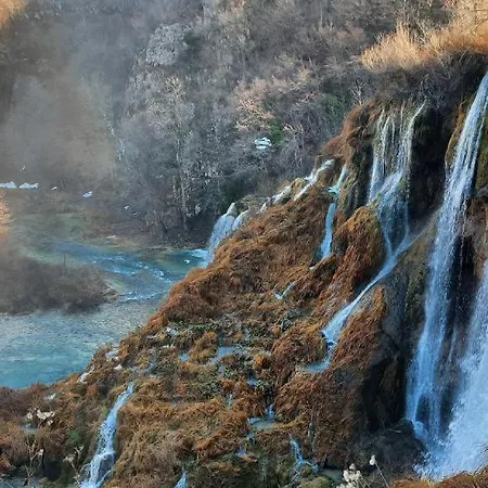 Apartman Black River Plitvická jezera Exteriér fotografie